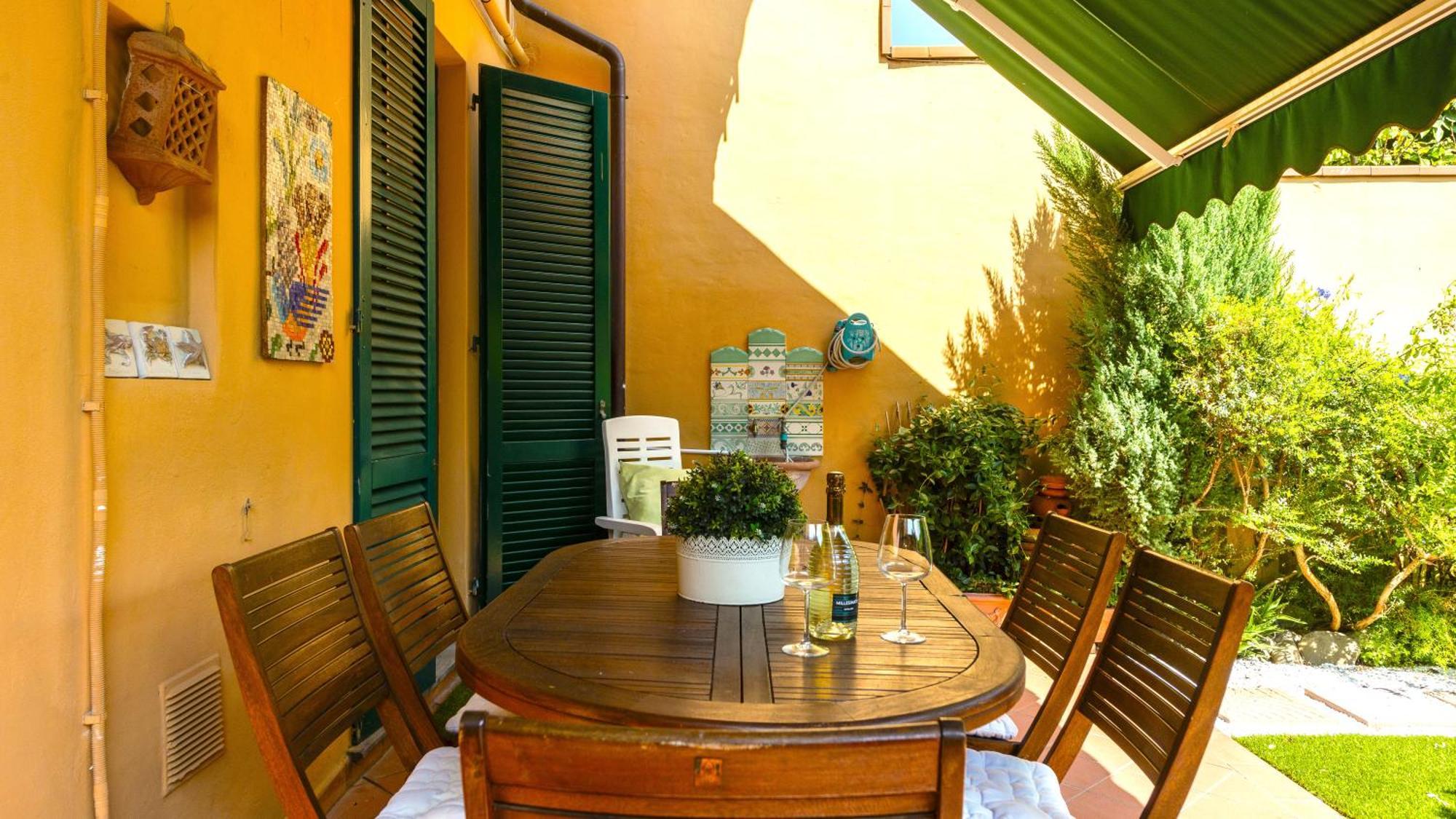 Hostly-La Casa Di Marta-Two Steps From The Tower Lejlighed Pisa Eksteriør billede